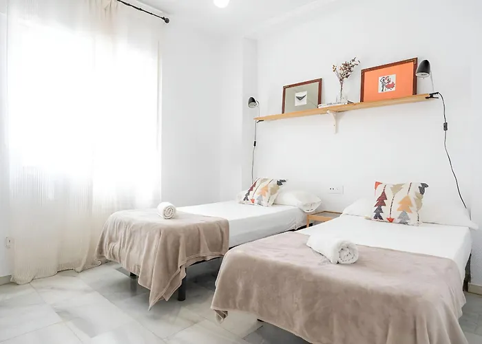 Lejlighed Private Balcony Walk To Mezquita Alcazar *