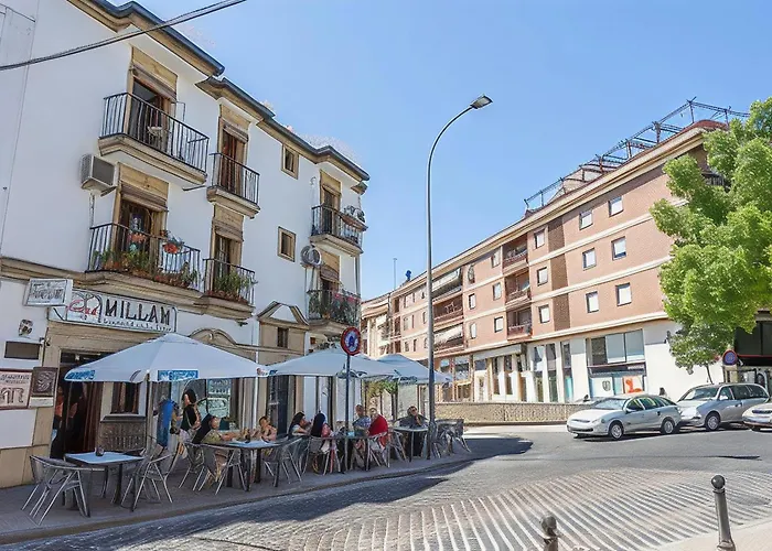 Private Balcony Walk To Mezquita Alcazar Lejlighed