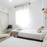 Private Balcony Walk To Mezquita Alcazar Cordoue