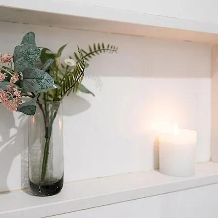 Private Balcony Walk To Mezquita Alcazar Apartment *