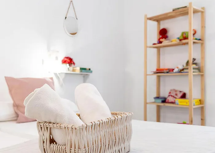 Private Balcony Walk To Mezquita Alcazar Апартаменты Кордова